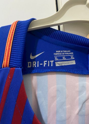 Barcelona Baskılı Mavi Erkek Spor Tişörtü - Görsel 3