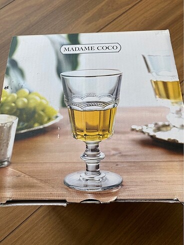 Madame coco perline 4 lü kadeh seti