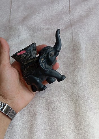 Diğer Siyah Fildişi Desenli Fil Biblo