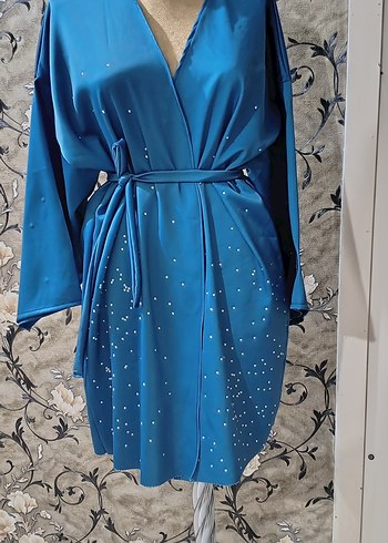 Trendyol & Milla Parlak Mavi Nakışlı Uzun Kadın kimono