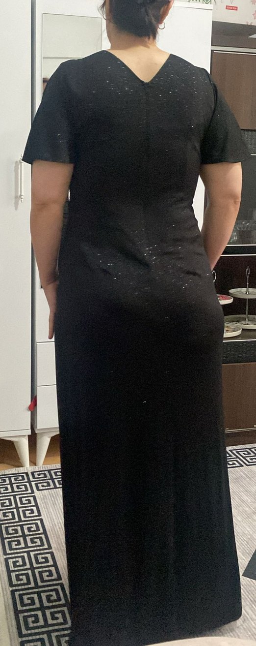 Siyah Drapeli Uzun V Yaka Abiye Elbise - Görsel 3