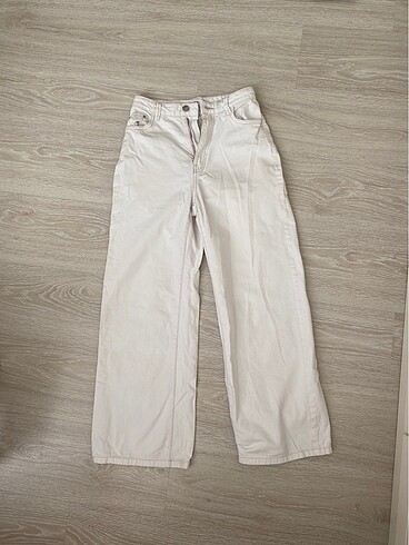 Bershka Beyaz Pantolon
