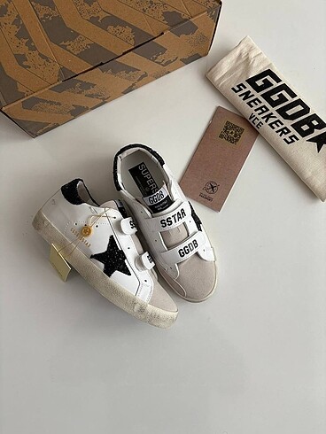 Golden Goose Deluxe GOLDEN GOOSE DELUXE CIRT CIRTLI