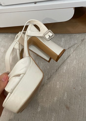 Zara Beyaz Platform Topuklu Kadın Abiye Ayakkabı