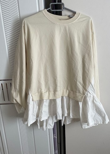 Beyaz Fırfırlı Keten Sweatshirt