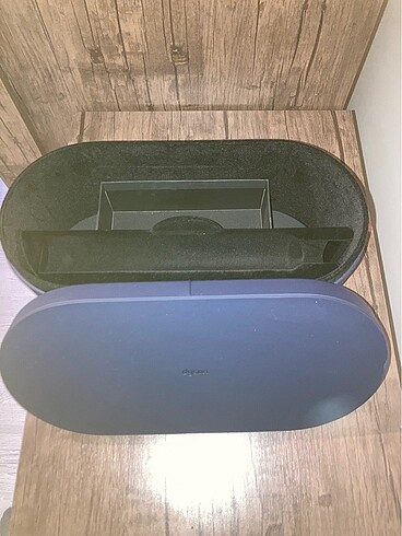 Dyson Dyson Airwrap deri kutu