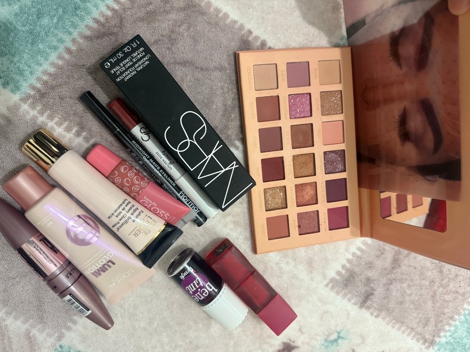 Makyaj Ürünleri Seti - Görsel 2