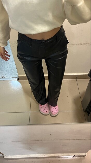 xs Beden Bershka straight deri pantolon