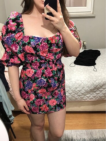 Zara Elbise
