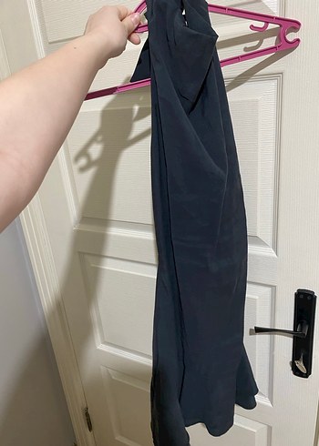 Siyah Drapeli Mini Kolsuz Elbise - Görsel 2