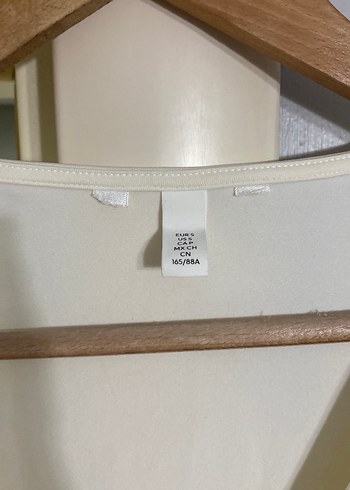Zara Beyaz V Yaka Uzun Kollu Kadın Bluz
