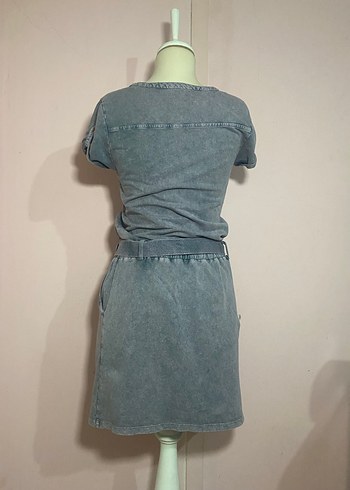 Yıkama efektli elbise - Görsel 4