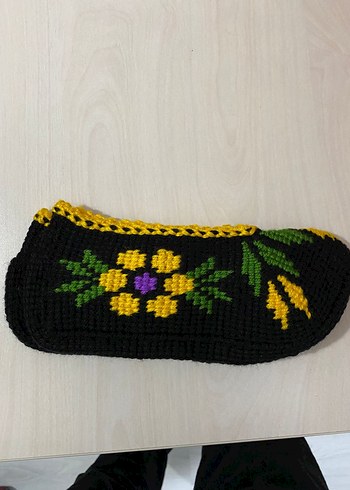 Nakışlı Örgü Kadın Ev Patiği