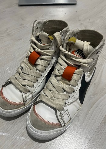 Nike Beyaz Gri Kadın Spor Ayakkabı Velcro