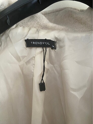 m Beden Trendyol kısa kaşe