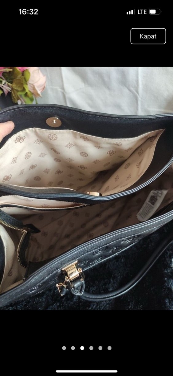 Guess Siyah Deri Tokalı Kadın Çanta - Görsel 4