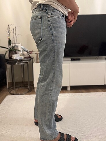 32 Beden lacivert Renk H&M 0 Pamuk Straight Relaxed Fit Jean