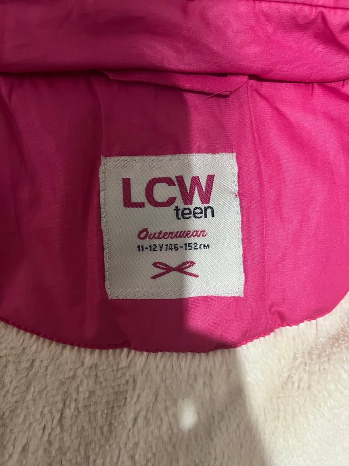 Kız Çocuk Kapüşonlu Fermuarlı Pembe Yelek - Görsel 4