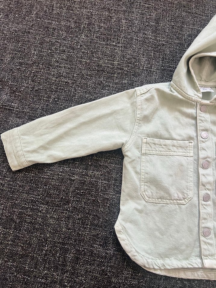 Beyaz Kapüşonlu Keten Kız Çocuk Ceketi - Görsel 3