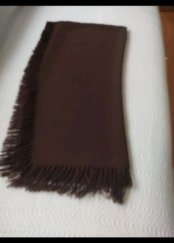 Kahverengi Püsküllü Kadın Şal - Görsel 2