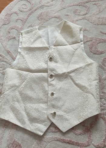 erkek Çocuk Beyaz Düğmeli Yelek - Görsel 4