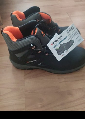 Siyah Bağcıklı Erkek Outdoor Bot - Görsel 2