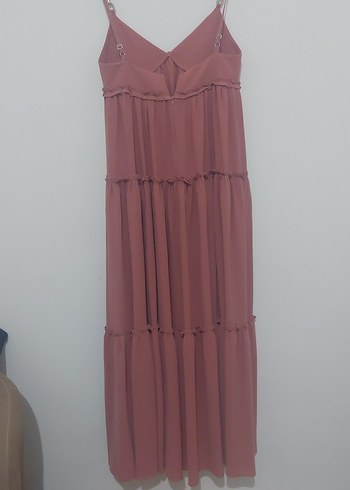 lovemetoo 
cok hoş bi renk askılı elbise - Görsel 2