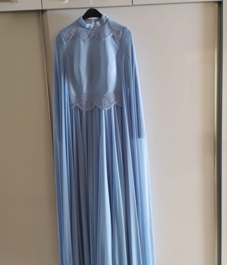 Mavi Uzun Kollu Drapeli Abiye Elbise - Görsel 3