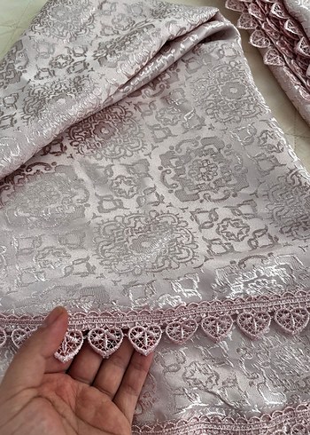 İşlemeli Gri-Pembe Masa Örtüsü - Görsel 7