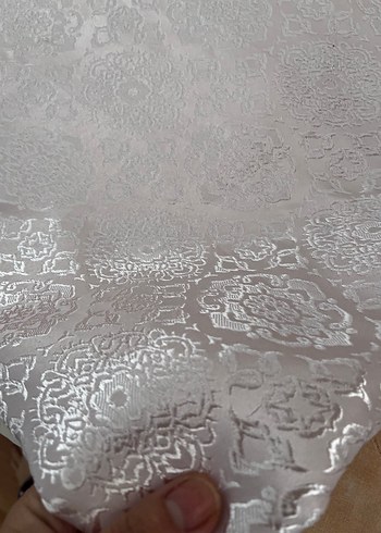 İşlemeli Gri-Pembe Masa Örtüsü - Görsel 5