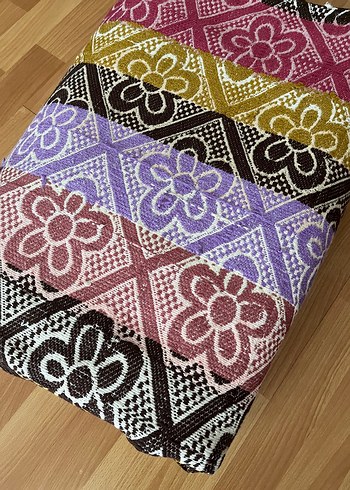 Çok Renkli Batik Desenli Halı - Görsel 10