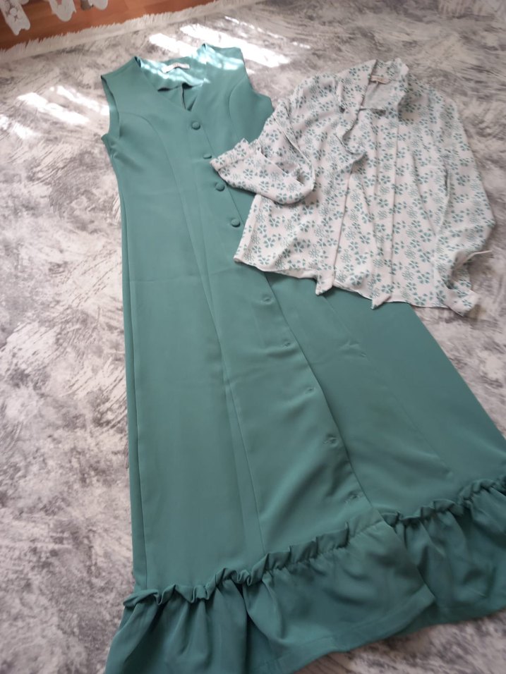 Düğmeli Turkuaz Uzun Elbise - Görsel 4