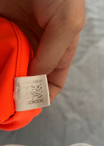 Turuncu Baskılı Tişört Kısa Kollu - Görsel 3