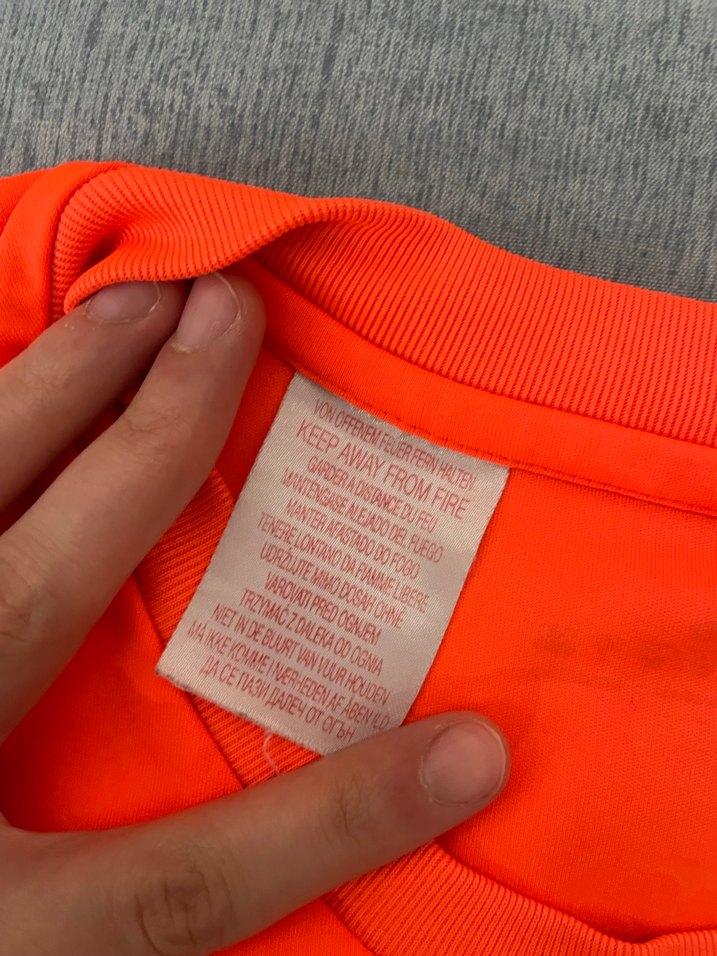 Turuncu Baskılı Tişört Kısa Kollu - Görsel 2