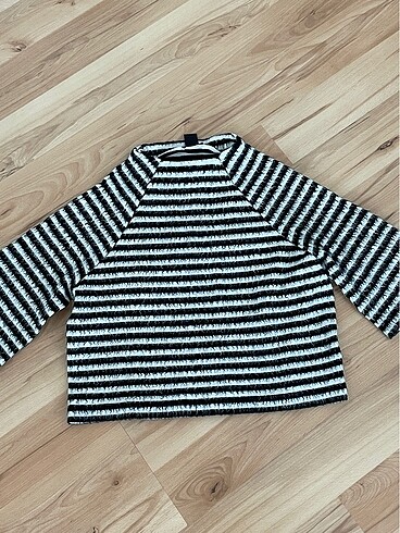 Her biri yeni kıyafetler - Görsel 2