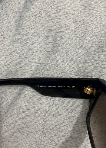 Vogue Klasik Kadın Güneş Gözlüğü - Görsel 5