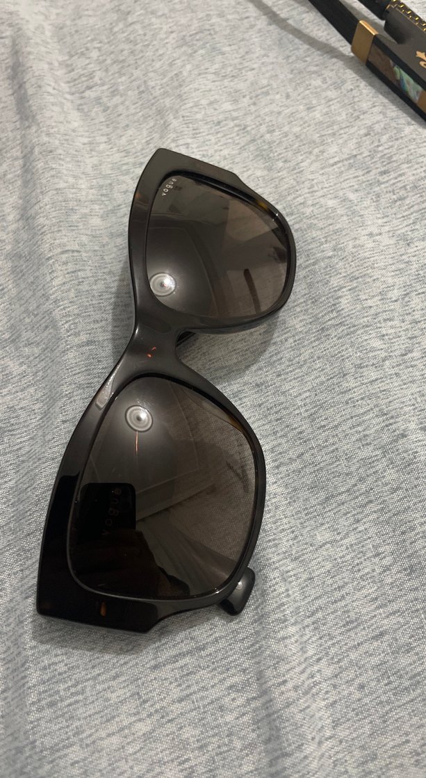 Vogue Klasik Kadın Güneş Gözlüğü - Görsel 2