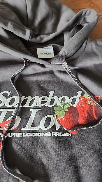 Bershka Bershka Kapüşonlu Sweatshirt