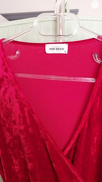 Kadife Elbise - Görsel 3