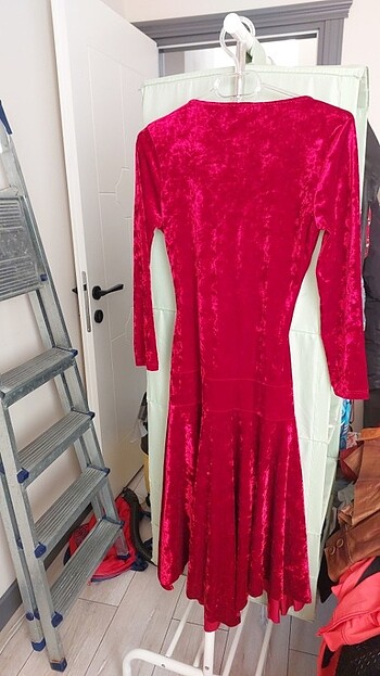 Kadife Elbise - Görsel 4