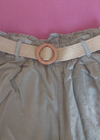 Kadın Haki renk Keten Kemerli Mini Şort - Görsel 2