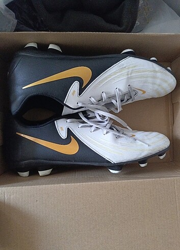 Orjinal Nike krampon 