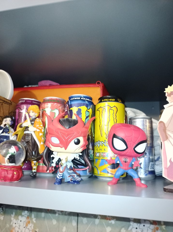 Orijinal League of Legends Yone Funko Pop figürü. - Görsel 2