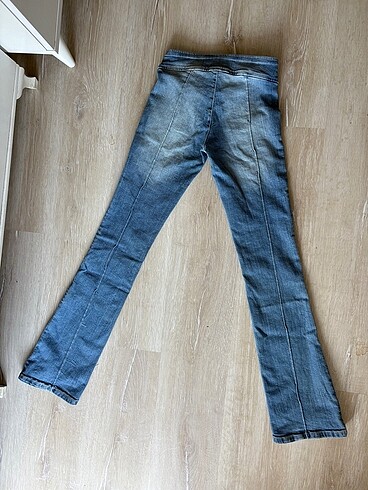 34 Beden Bershka y2 tarz 0 pantolon