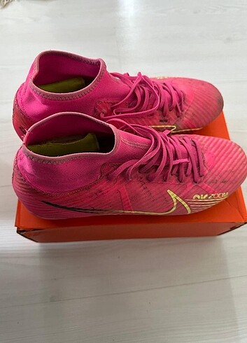 44 Beden pembe Renk Nike krampon