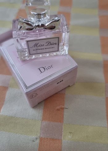 Dior Miss Dior Blooming Bouquet Kadın Parfümü