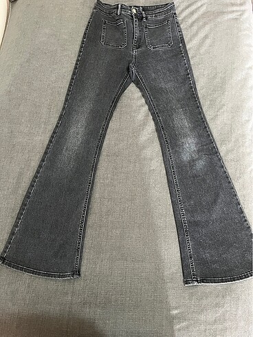 Stradivarius Füme Boru Paça Jean