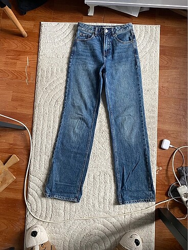 Stradivarius Jean 34