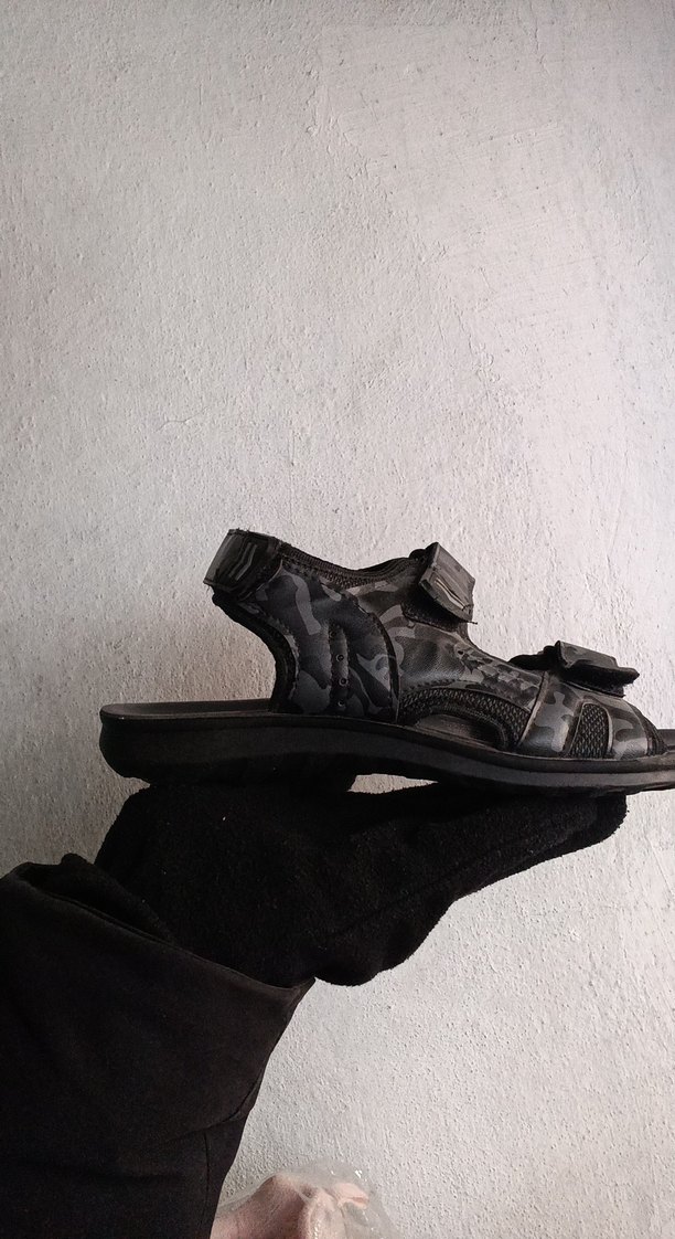 Erkek Siyah Kamuflaj Desenli Tokalı Sandalet - Görsel 2