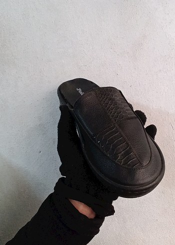 Erkek Siyah Minimalist Ev Terliği Velcro - Görsel 2